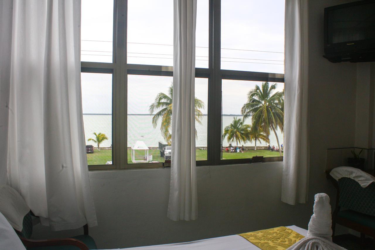 Hotel Maya Corozal Dış mekan fotoğraf