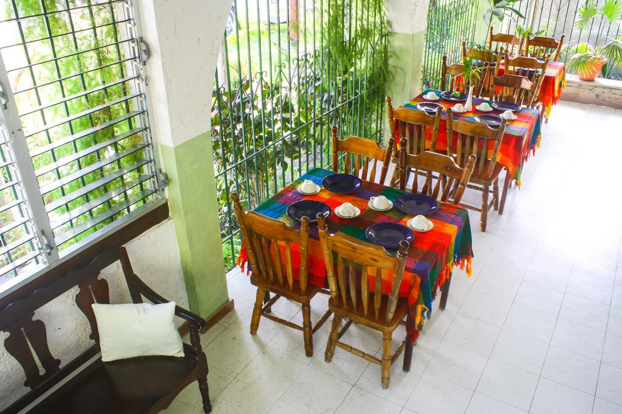 Hotel Maya Corozal Dış mekan fotoğraf